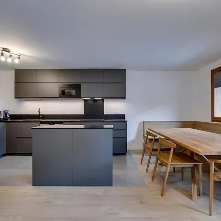Renove 5 Pers, Le Lac, Balcon, Parking, Au Pied Des Pistes - Fr-1-502-585 * Tignes
